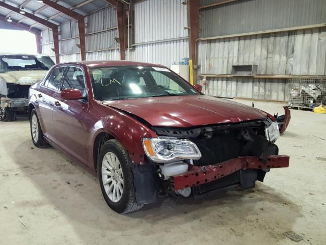 2C3CCAAG7EH235525 - 2014 CHRYSLER 300 RED photo 1