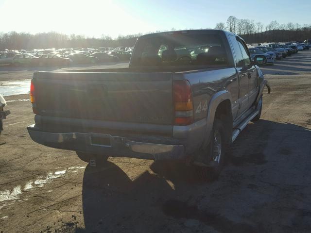 1GCGK29U5XE134588 - 1999 CHEVROLET SILVERADO GRAY photo 4