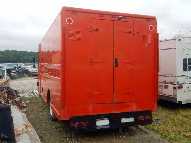 4UZAANDUX9CAM5999 - 2009 FREIGHTLINER CHASSIS M ORANGE photo 3