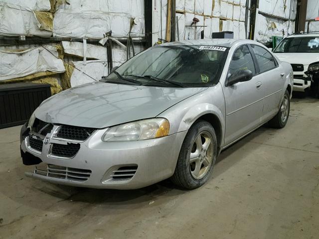 1B3AL46X85N651279 - 2005 DODGE STRATUS SX SILVER photo 2