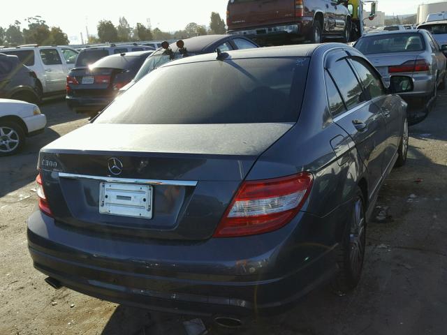 WDDGF54X78F187575 - 2008 MERCEDES-BENZ C 300 GRAY photo 4