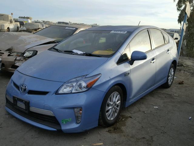 JTDKN3DP3F3068058 - 2015 TOYOTA PRIUS PLUG BLUE photo 2