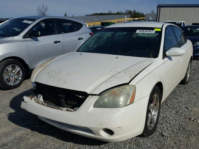 1N4AL11D92C122317 - 2002 NISSAN ALTIMA BAS WHITE photo 2