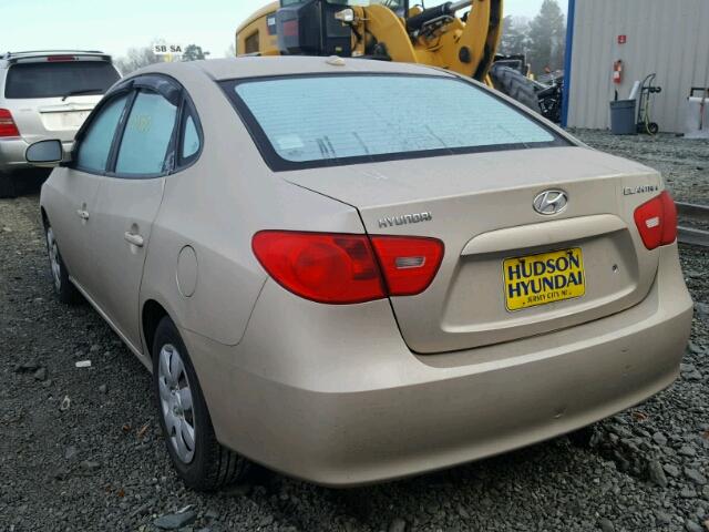 KMHDU46D28U568502 - 2008 HYUNDAI ELANTRA GL GOLD photo 3