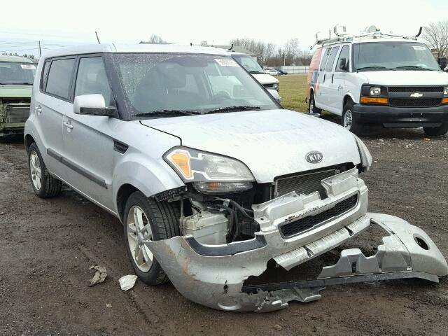 KNDJT2A22B7307655 - 2011 KIA SOUL + SILVER photo 1