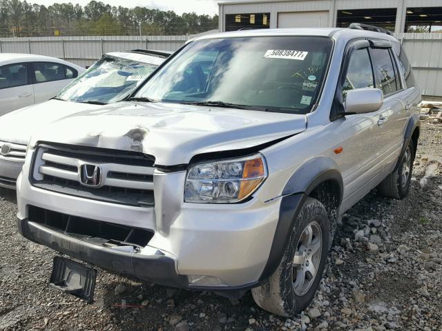 5FNYF28457B005226 - 2007 HONDA PILOT EX SILVER photo 2