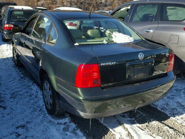 WVWMD63B3XE361404 - 1999 VOLKSWAGEN PASSAT GLS GREEN photo 3