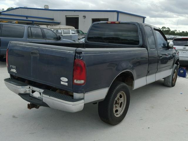 1FTZX1723YNA30673 - 2000 FORD F150 BLUE photo 4