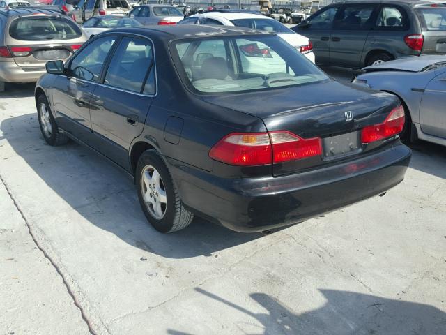 1HGCG1653XA059681 - 1999 HONDA ACCORD EX BLACK photo 3