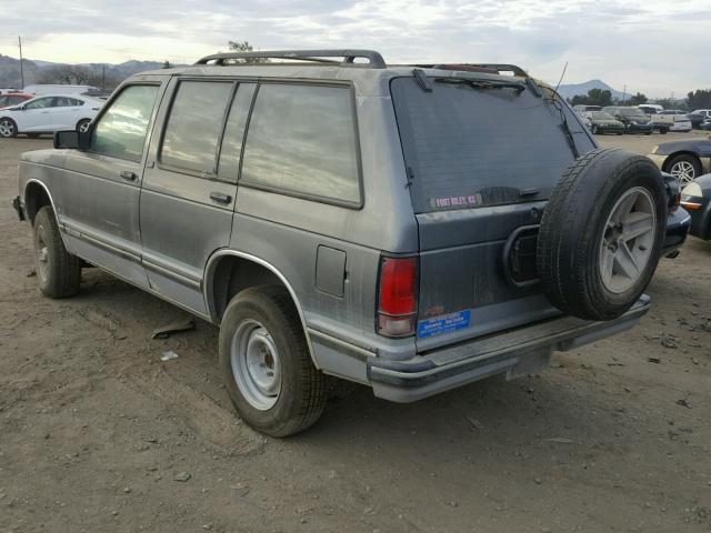 1GNCS13W8R2111756 - 1994 CHEVROLET BLAZER S10 GRAY photo 3