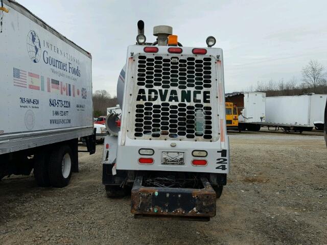 5DG8AC6T240009791 - 2004 ADVANCE MIXER ADVANCE MI WHITE photo 6