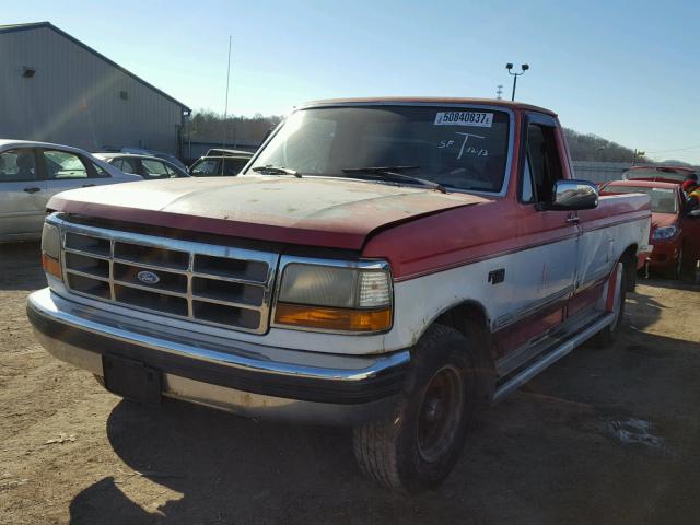 1FTEF15N3PLA61639 - 1993 FORD F150 TWO TONE photo 2