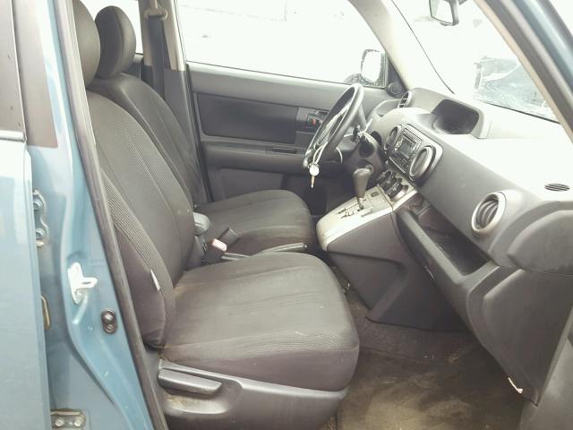 JTLKE50E781039634 - 2008 SCION XB BLUE photo 5