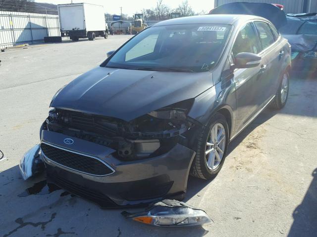 1FADP3F27FL273604 - 2015 FORD FOCUS SE GRAY photo 2