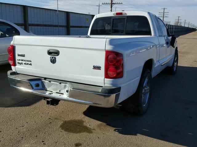 1D3HW52J67S214016 - 2007 DODGE DAKOTA LAR WHITE photo 4