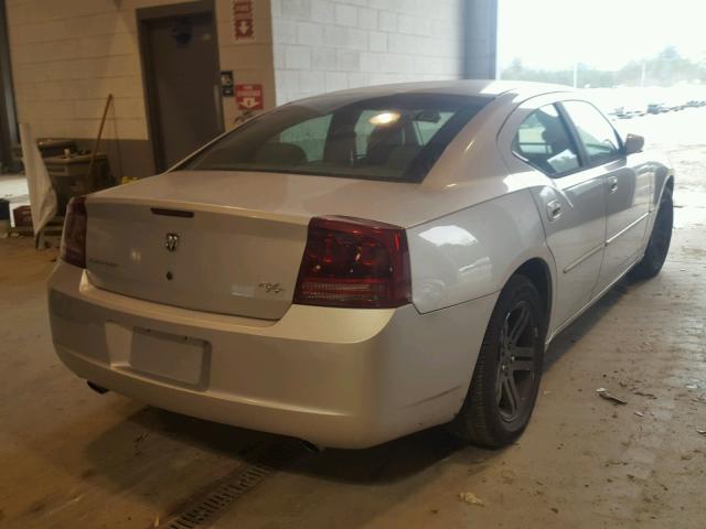 2B3KA53HX6H172417 - 2006 DODGE CHARGER R/ GRAY photo 4