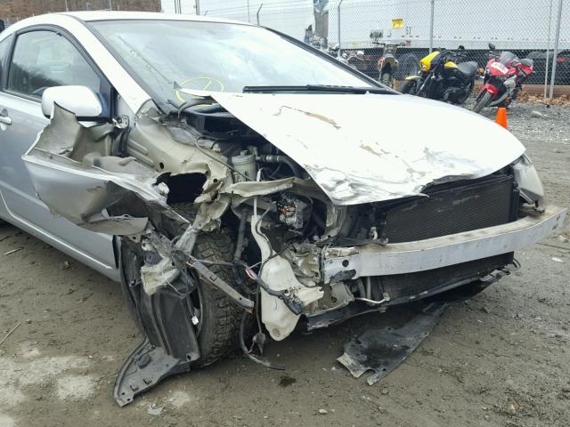 2HGFG11606H569614 - 2006 HONDA CIVIC LX SILVER photo 9