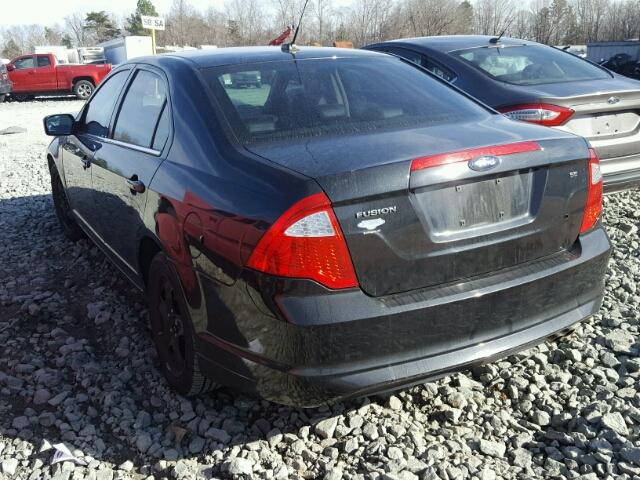 3FAHP0HA0AR154243 - 2010 FORD FUSION SE BLACK photo 3