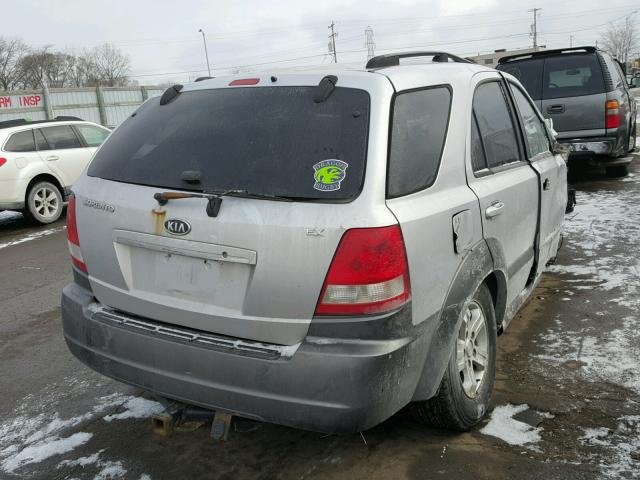 KNDJC733565657527 - 2006 KIA SORENTO EX GRAY photo 4