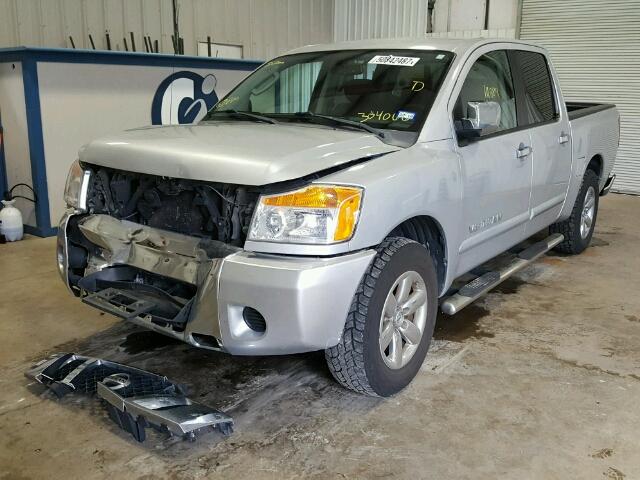 1N6BA0EK1AN304066 - 2010 NISSAN TITAN XE SILVER photo 2