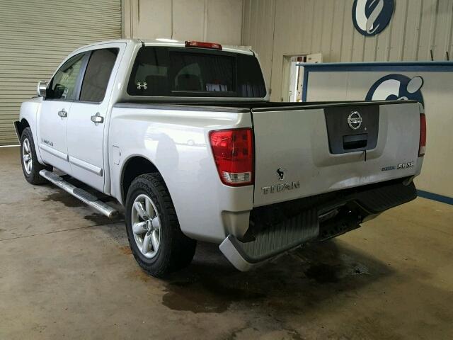 1N6BA0EK1AN304066 - 2010 NISSAN TITAN XE SILVER photo 3