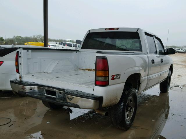 2GTEK13T151391182 - 2005 GMC NEW SIERRA WHITE photo 4