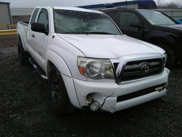 5TETU62N47Z373047 - 2007 TOYOTA TACOMA PRE WHITE photo 1