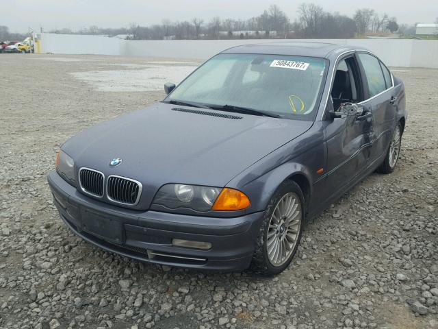 WBAAV53451FK46085 - 2001 BMW 330 I BLUE photo 2