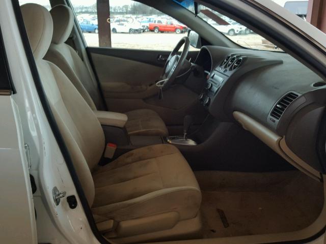 1N4AL2AP3CC114666 - 2012 NISSAN ALTIMA BAS WHITE photo 5