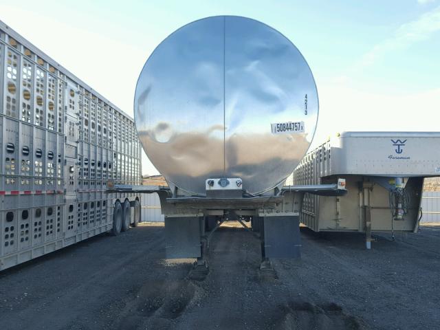 16WTE40211A134213 - 2001 ALLOY TRAILER TRAILER SILVER photo 2