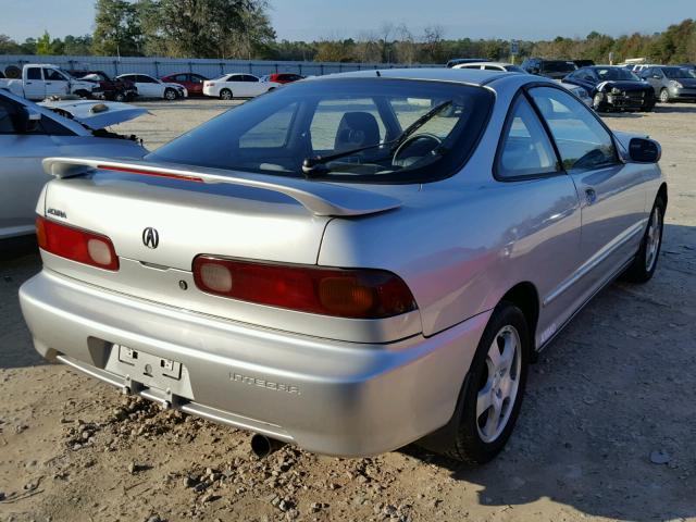 JH4DC4462YS009117 - 2000 ACURA INTEGRA GS SILVER photo 4