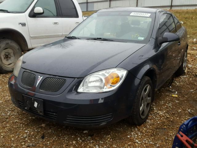 1G2AS18H297256809 - 2009 PONTIAC G5 BLUE photo 2