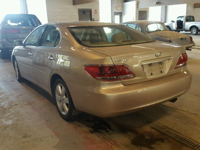 JTHBA30G255112683 - 2005 LEXUS ES 330 GOLD photo 3