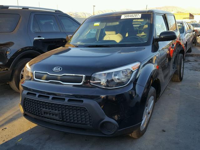 KNDJN2A23G7328564 - 2016 KIA SOUL BLACK photo 2