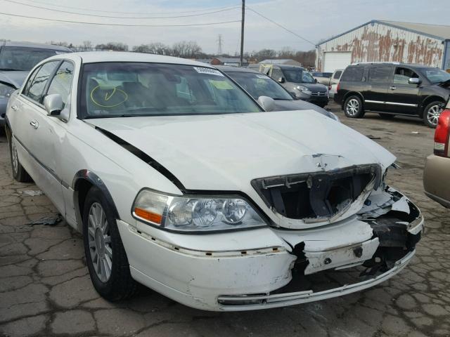 1LNHM85W53Y671345 - 2003 LINCOLN TOWN CAR C CREAM photo 1