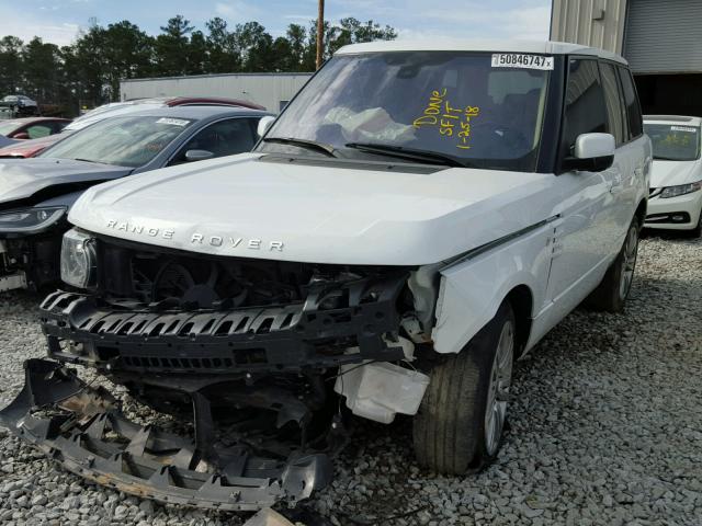 SALMF1D41CA392206 - 2012 LAND ROVER RANGE ROVE WHITE photo 2