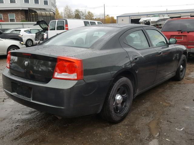 2B3AA4CT6AH119121 - 2010 DODGE CHARGER GRAY photo 4