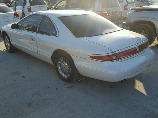 1LNLM92V9VY664493 - 1997 LINCOLN MARK VIII WHITE photo 3