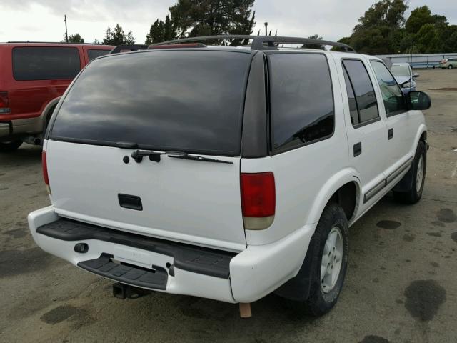 1GNDT13W112217262 - 2001 CHEVROLET BLAZER WHITE photo 4