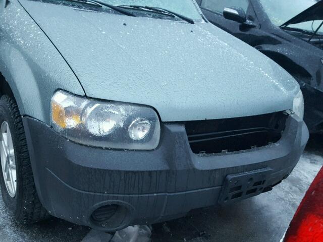 1FMYU92Z95KA44934 - 2005 FORD ESCAPE XLS BLUE photo 9