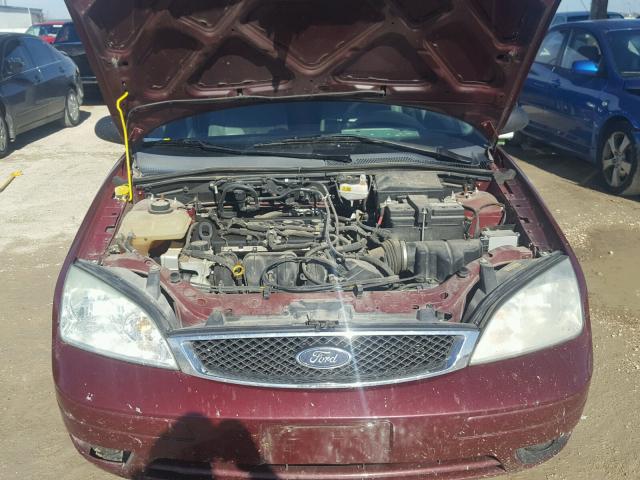 1FAHP34N67W247106 - 2007 FORD FOCUS ZX4 RED photo 7