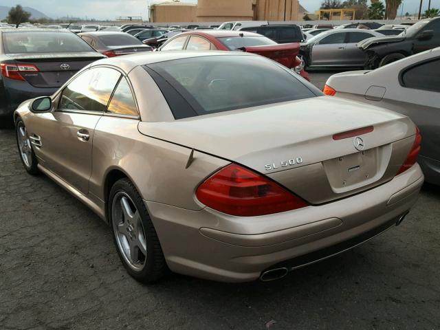 WDBSK75F93F027979 - 2003 MERCEDES-BENZ SL 500R GOLD photo 3