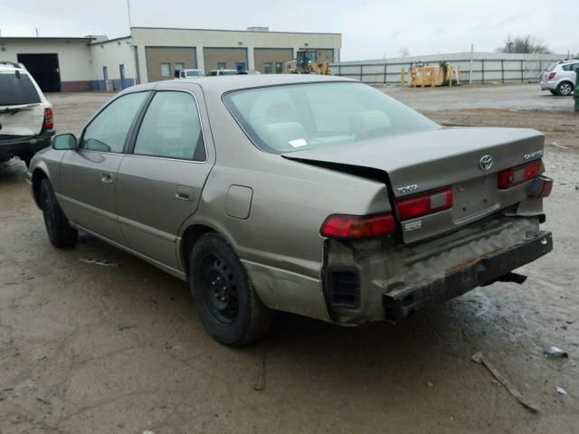 4T1BG28K5XU563212 - 1999 TOYOTA CAMRY CE TAN photo 3