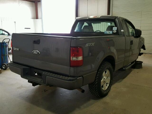 1FTRF12246KB27650 - 2006 FORD F150 GRAY photo 4