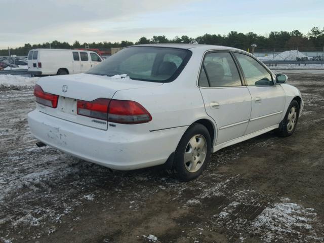 1HGCG16531A052611 - 2001 HONDA ACCORD EX WHITE photo 4