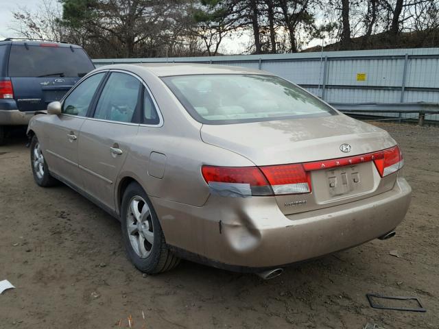 KMHFC46F16A074885 - 2006 HYUNDAI AZERA SE BEIGE photo 3