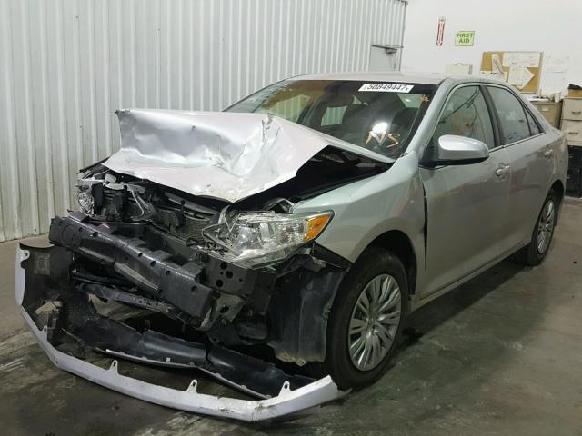 4T1BF1FK5EU419771 - 2014 TOYOTA CAMRY L SILVER photo 2