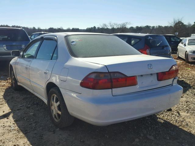 1HGCG5650XA152908 - 1999 HONDA ACCORD EX WHITE photo 3