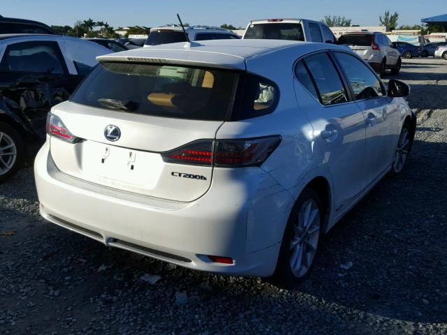 JTHKD5BH0C2072711 - 2012 LEXUS CT 200 WHITE photo 4