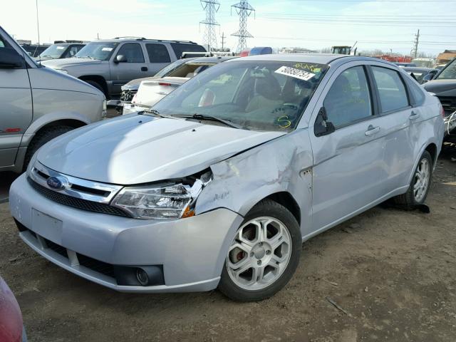 1FAHP35N78W279997 - 2008 FORD FOCUS SE SILVER photo 2